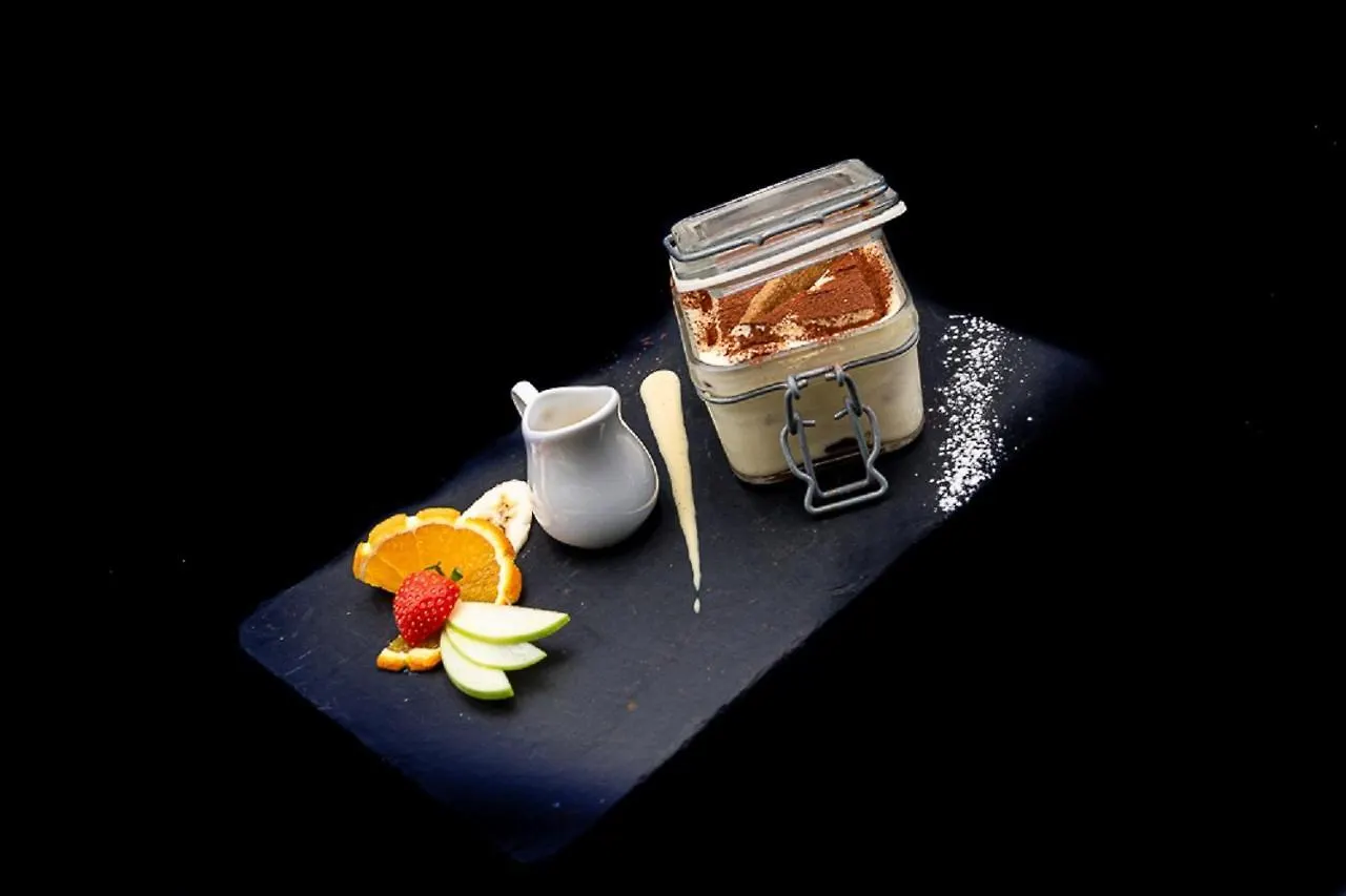 Auberge De L'Orangerie, BW Signature Collection Sallanches